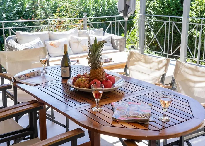 Marilia Lassi 公寓 *