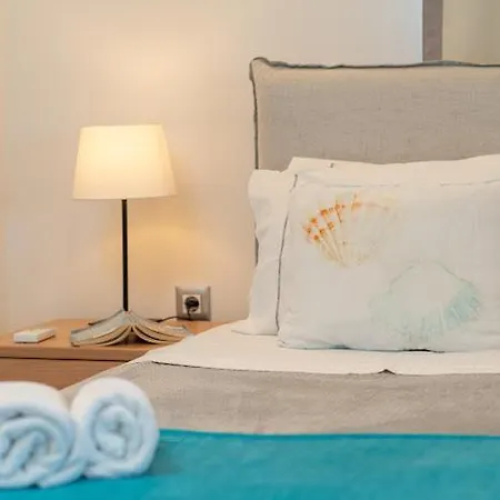 Marilia Lassi Apartment