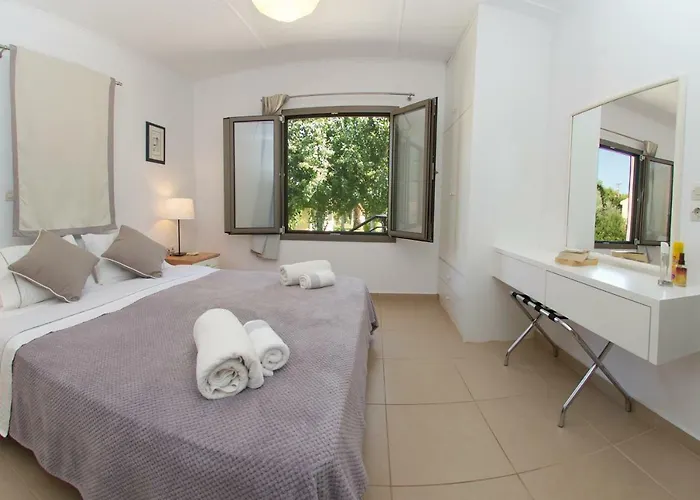 Marilia Lassi * Lassi (Kefalonia)